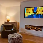 Chelston Grange Torquay Near The Beach With Private Garden & Parking